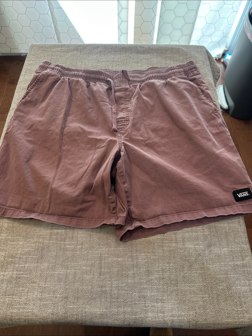 Vans Men’s Mauve Elastic-Waist Athletic Shorts